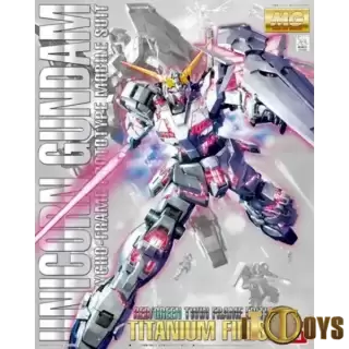 MG 1/100 Scale 
Gundam Unicorn 
Unicorn Gundam Red/Green Twin Frame Edition Titanium